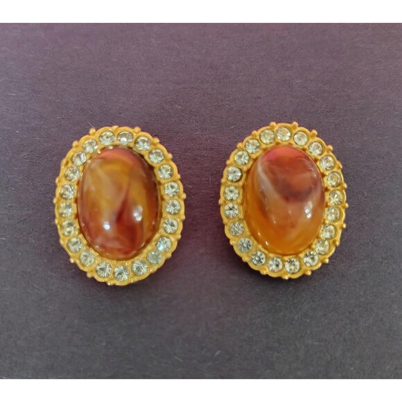 Vintage Clip On Oval Earrings Gold Tone Faux Agate Glass Rhinestone Made in USA - Picture 10 of 11